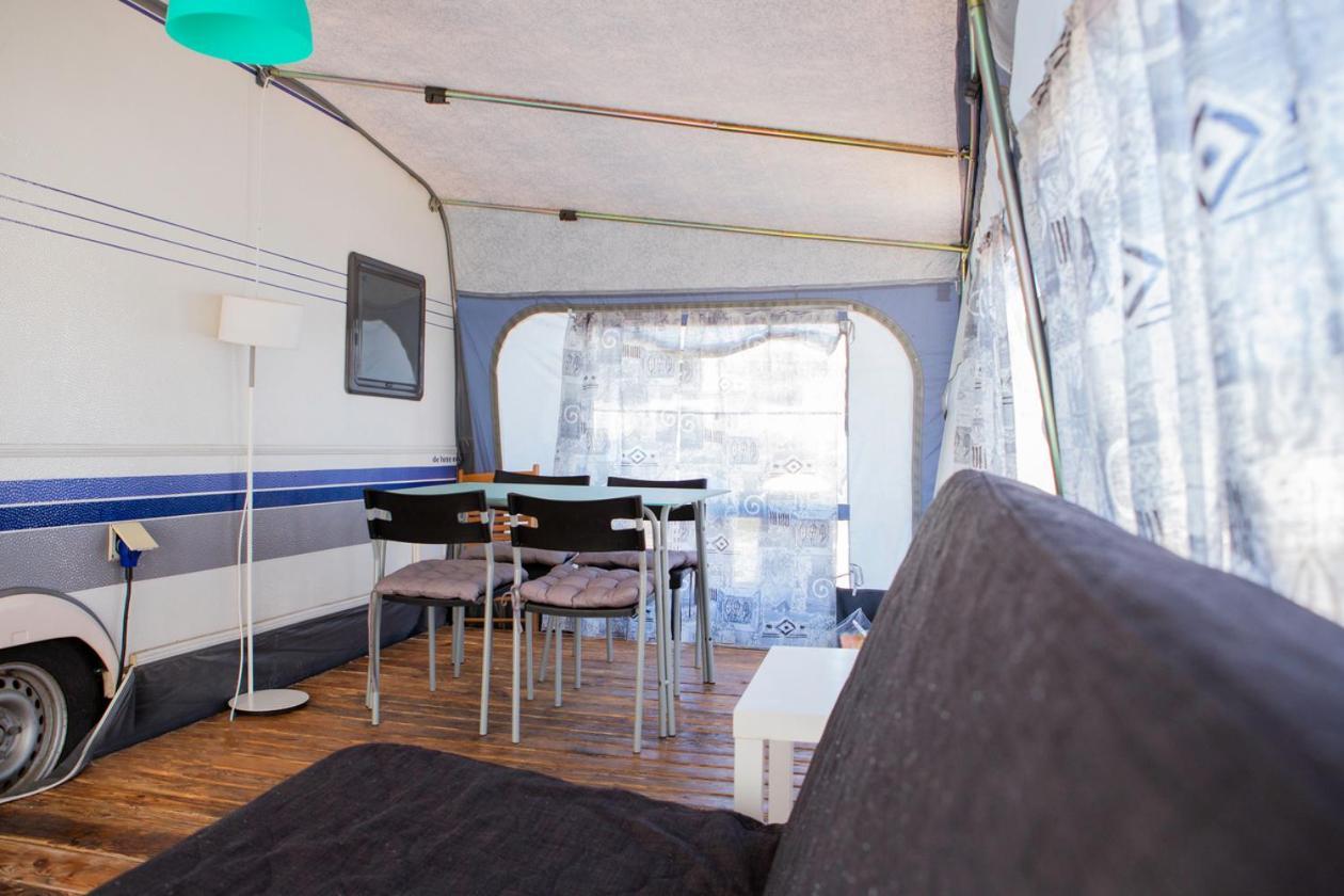 Camping Molo Surf Spot 亚斯塔尔尼亚 外观 照片