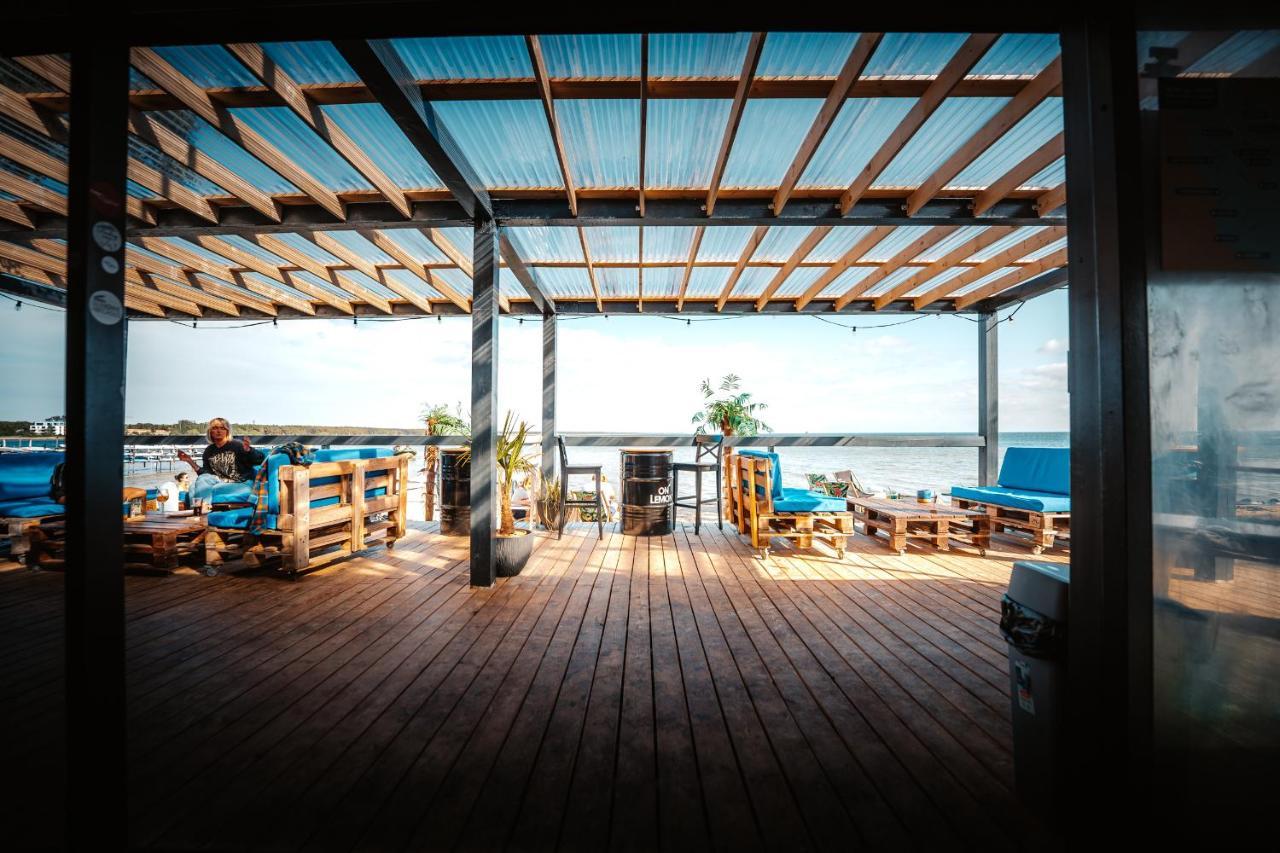 Camping Molo Surf Spot 亚斯塔尔尼亚 外观 照片